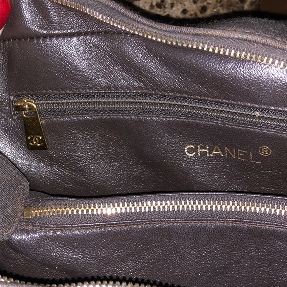 AUTHENTIC CHANEL handbag - Picture 7 of 10